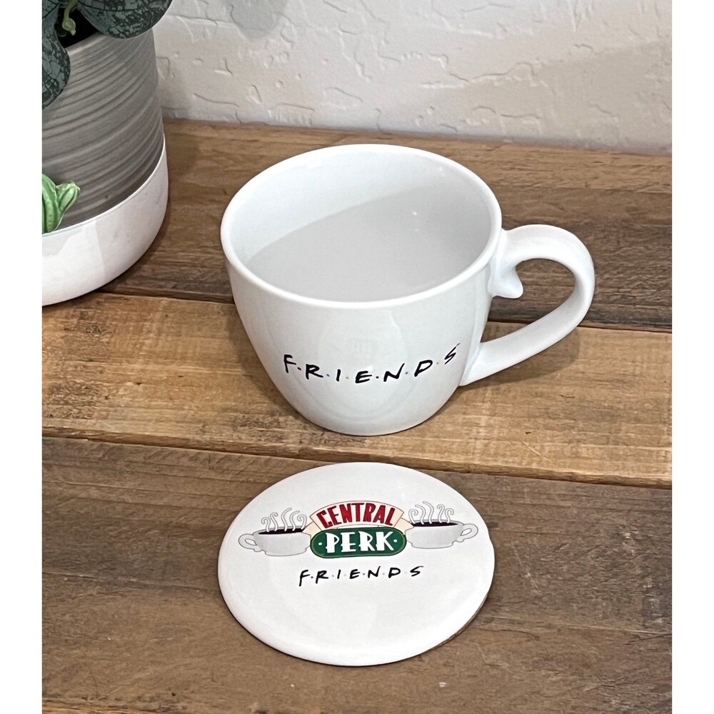 Friends Central Perk Cappuccino Mug with Lid White Ceramic Coffee Tea Cup 10oz - Picture 4 of 5
